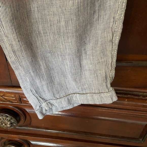Caslon Linen Pants - Picture 2 of 7